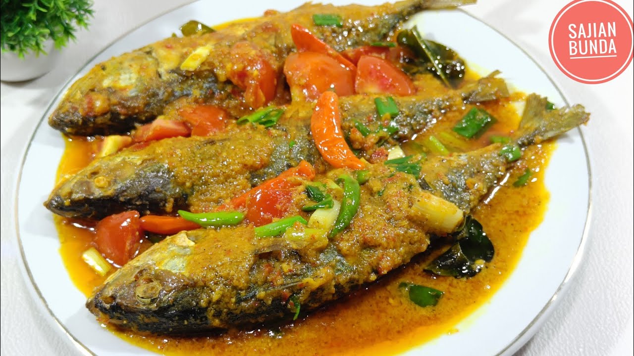 Bikin Nagih...Pedes Gurih Seger Enak Banget‼️Ikan Kembung Bumbu Kuning