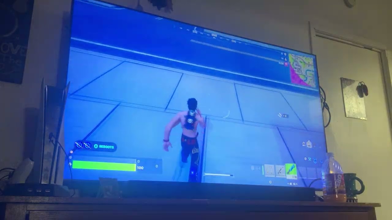 Playing Fortnite reload ranked and Fortnite blitz Royale