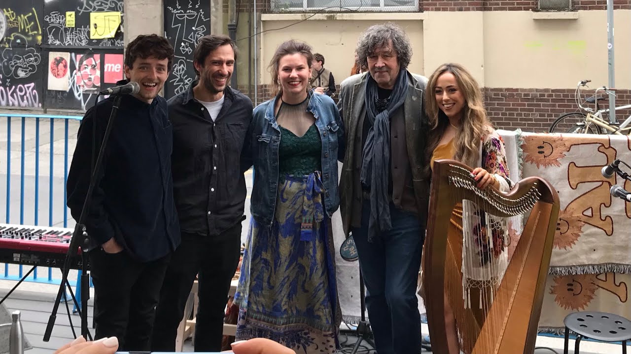 Stephen Rea 💘 recites ‘The Dawn Chorus’ by Derek Mahon - with Bridin, Clare Sands & band - May 2022