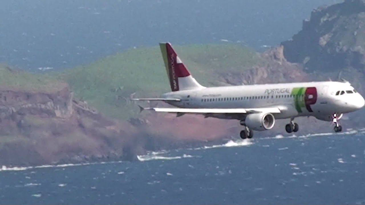 Aproximação Aterragem Aeroporto Madeira TAP Portugal Airbus landing at Madeira Airport