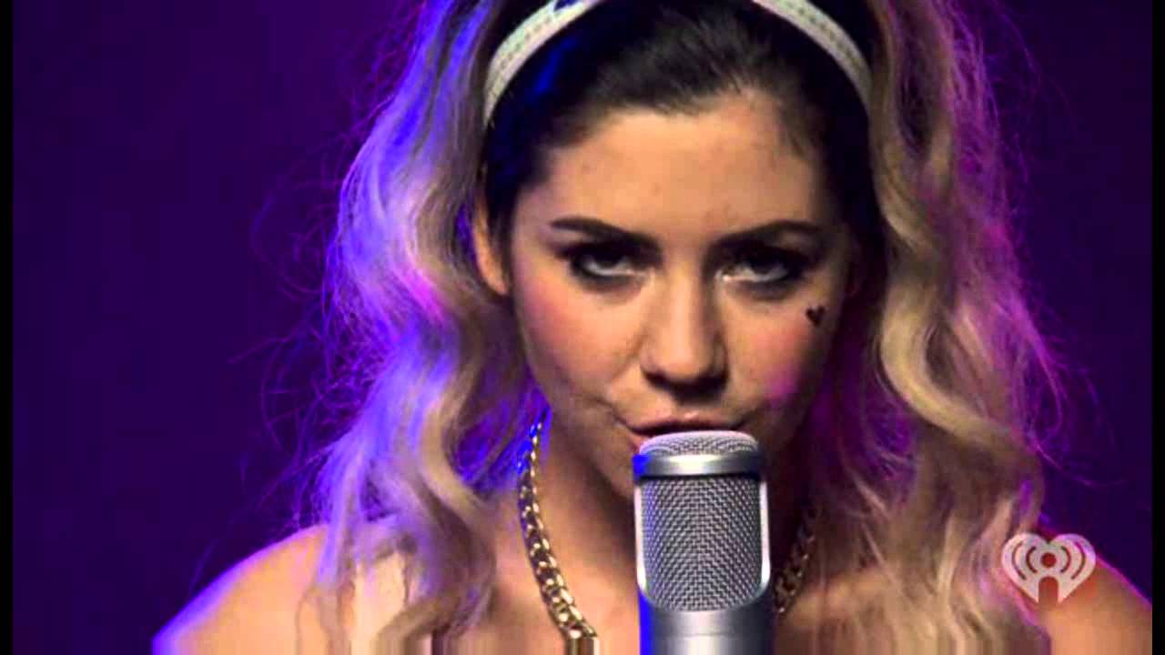 Marina and the Diamonds - How To Be A Heartbreaker (iHeartRadio 06/11/2012)