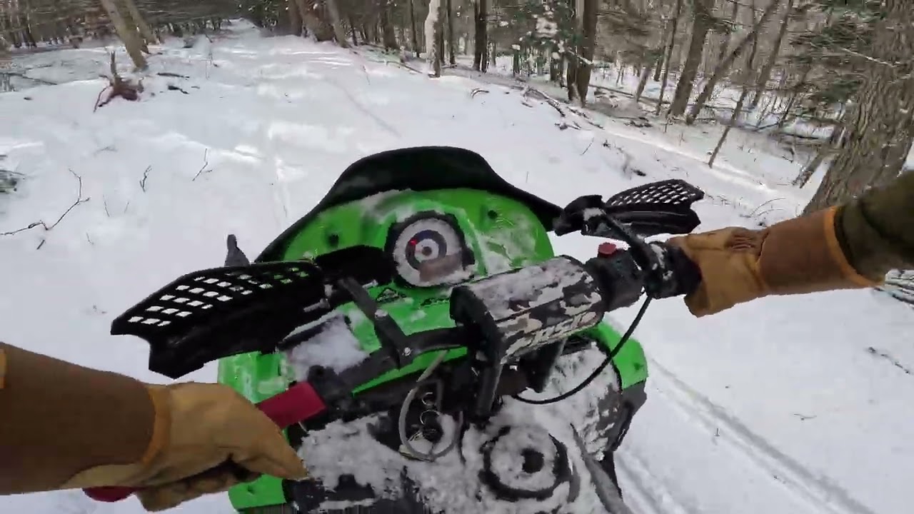 Little Christmas ride on the 2006 firecat 600