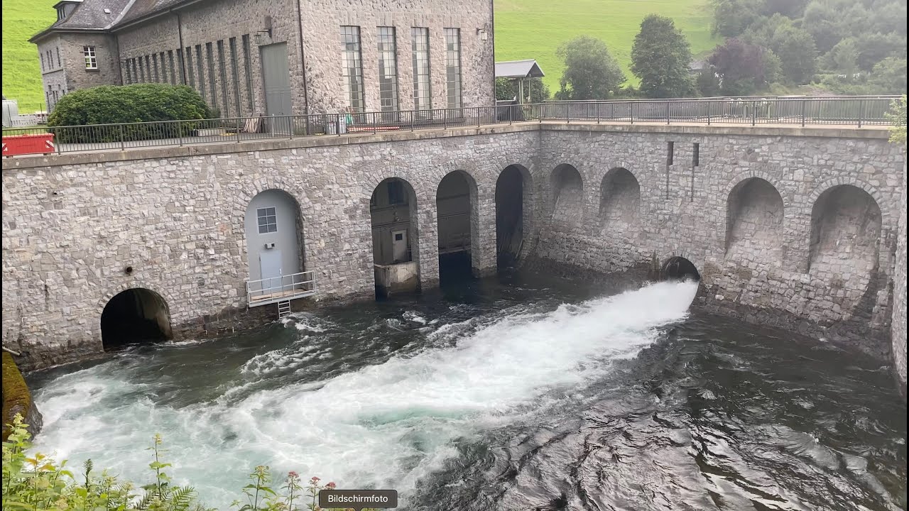 Hochwasser Sorpetalsperre, kontrollierter Ablass am 15.07.2021