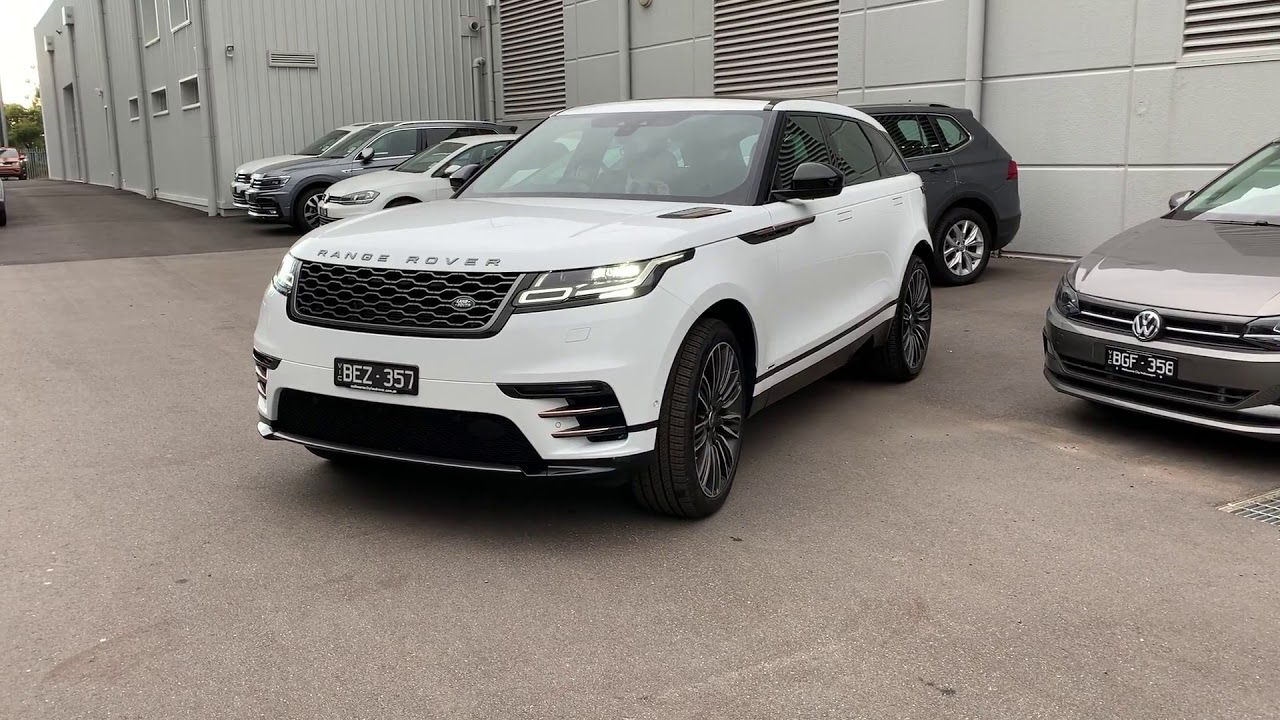 Parking made easy in the Range Rover Velar