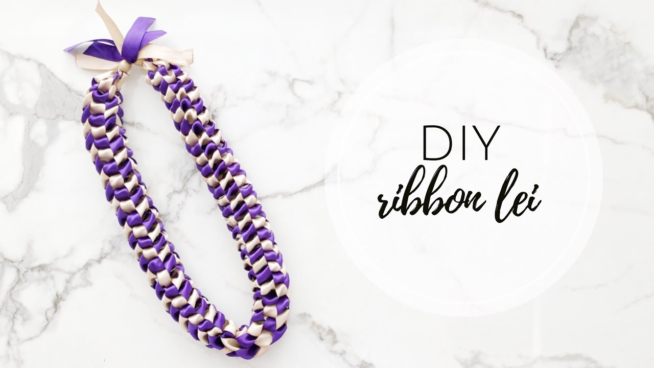 DIY Ribbon Lei (Graduation Lei)