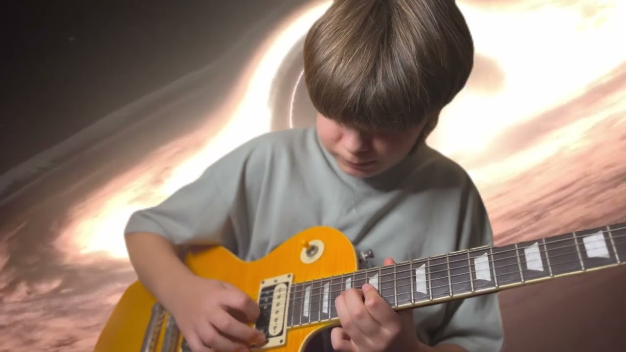 Shine on Riccardo… ✨- little David Gilmour shines in Part 1 of the legendary Pink Floyd song