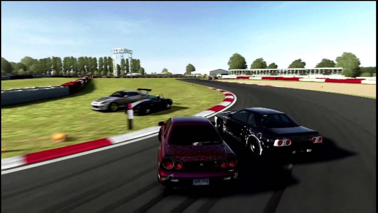 Forza 4 Drifting: Spitsy + Noxide vs. Xerox + Superfly (2v2 battle)