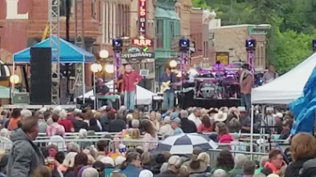 Deadwood Days 03