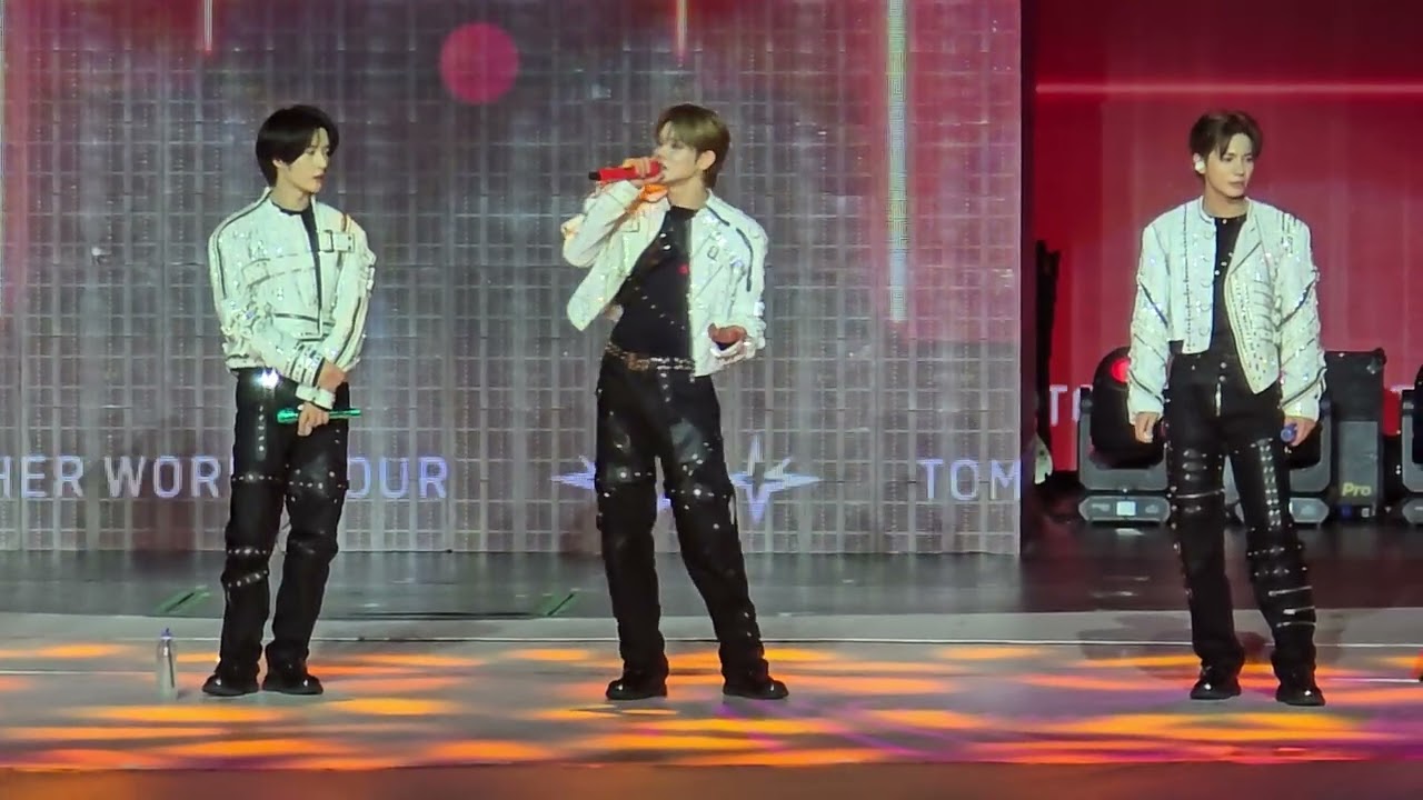 MENT 1 + OVER THE MOON - TXT SG DAY 1 20260117