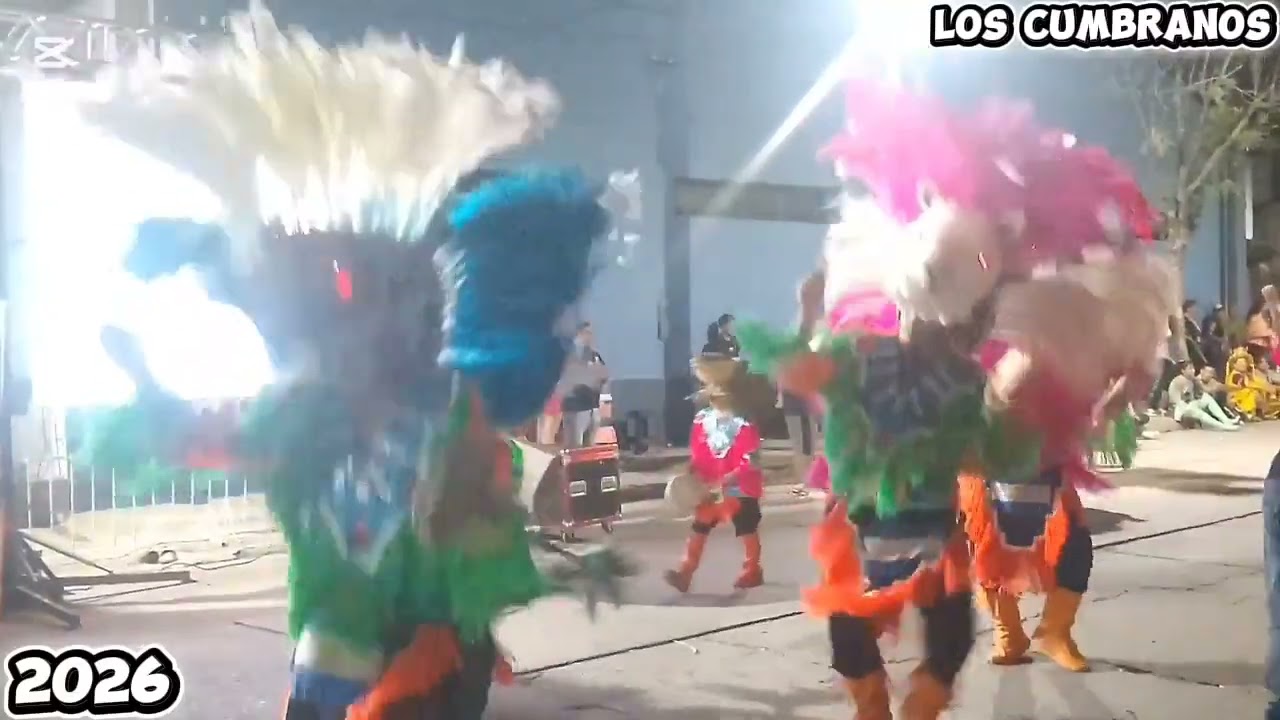 La comparsa indígena los cumbranos se presentan en los corsos de San Pedro de Jujuy 2026 noche 7 
