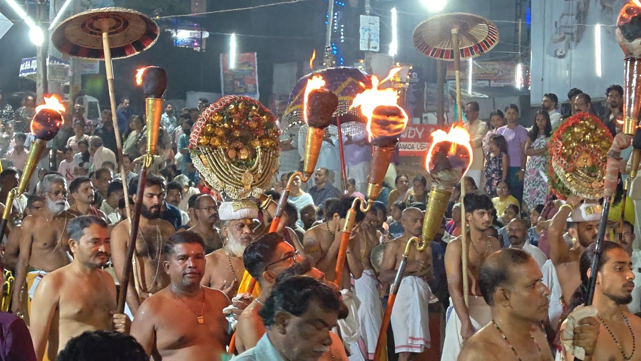 ത്രിച്ചമ്പരം ഉത്സവം