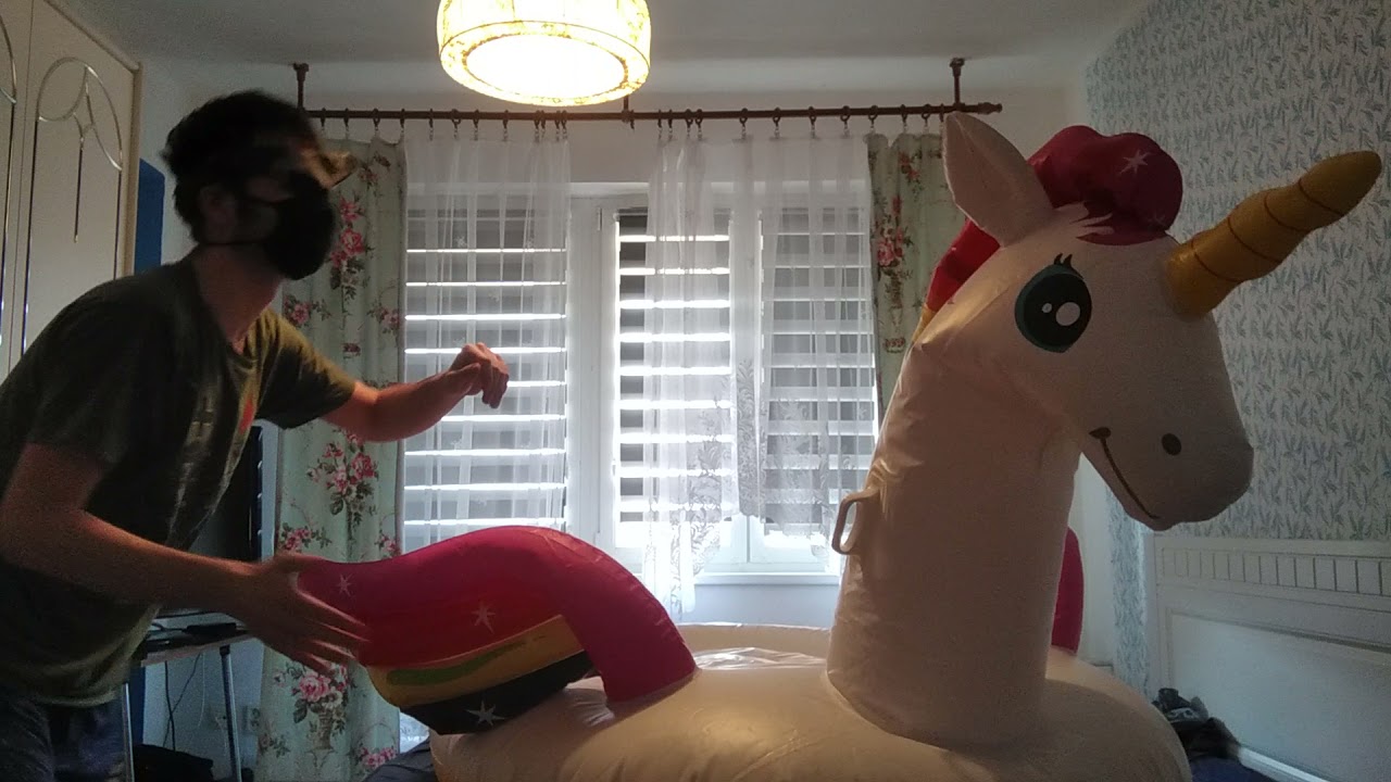 Inflatable unicorn by Intex deflation