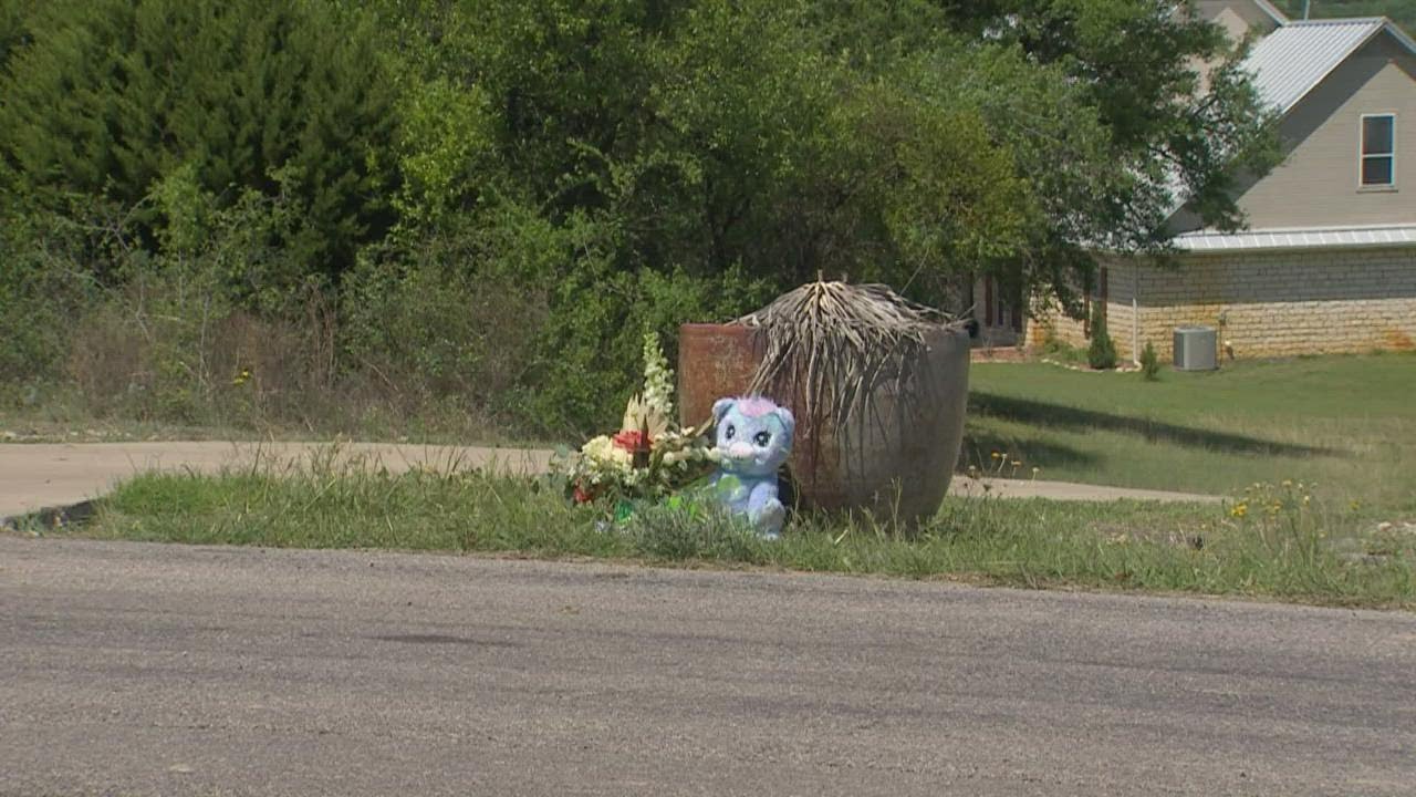 Community mourning after 6-year-old Brock ISD student killed after struck by school bus