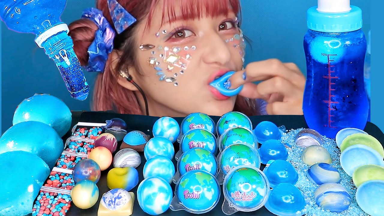 【ASMR】ニセモノの地球グミを食べる🌎🌈 / NARSロープ / ハニーゼリー