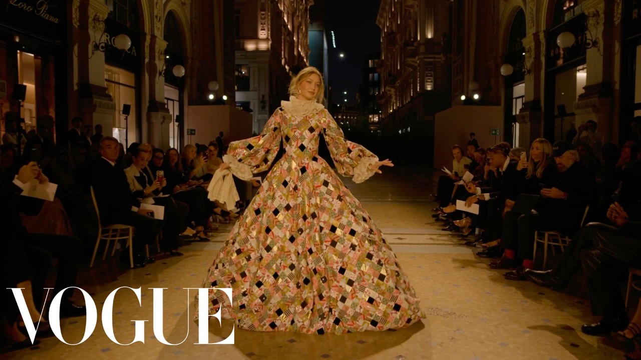 Gigi Hadid&rsquo;s Enchanting Entrance at Vogue World: Milano