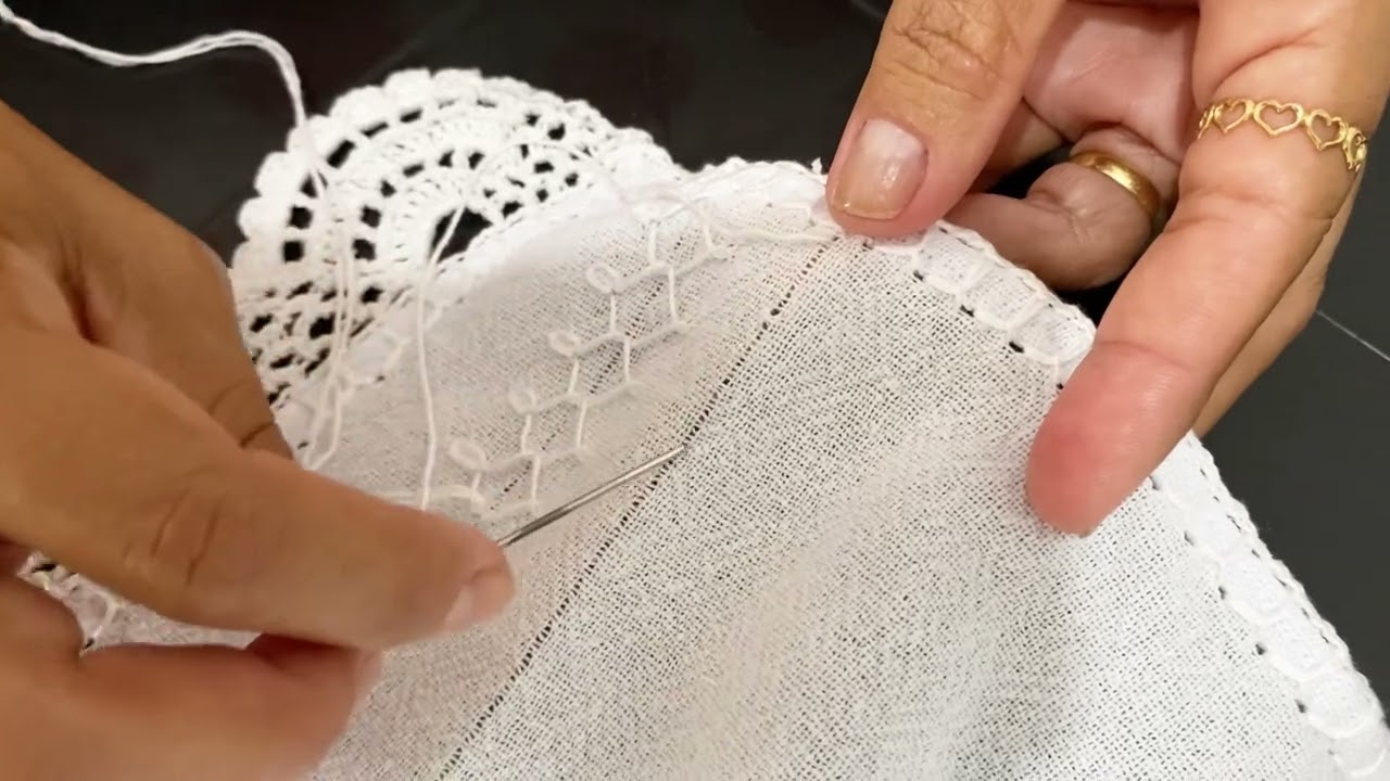 Como fazer mais um modelo de barrado para pano de prato do arte de desfiar !
