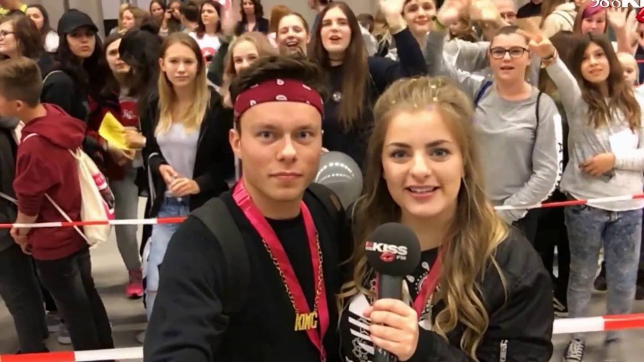 Videodays 2016 │ VLOG │ Laura Larsson & Johan crashen die Videodays in Potsdam