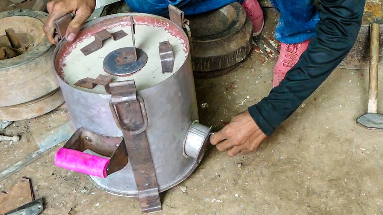 Amazing Sawdust Burning Metal Stove Making