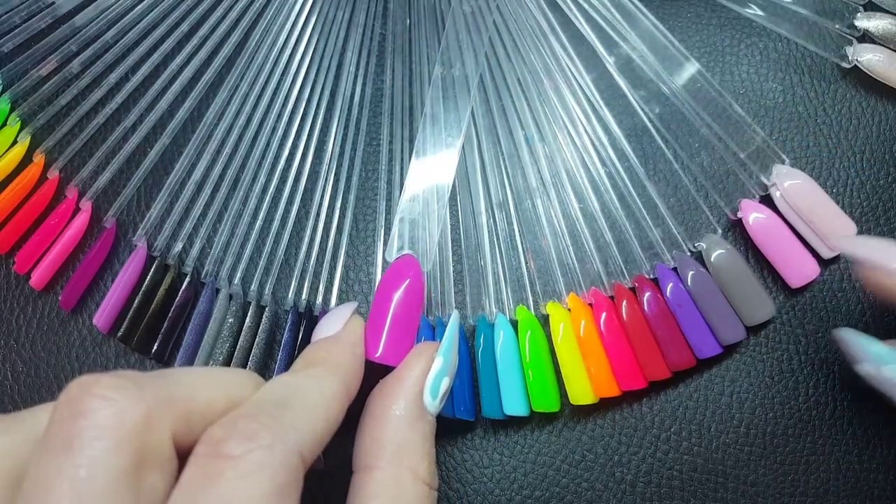 Gamme couleur semi permanent et vernis à ongle yournails