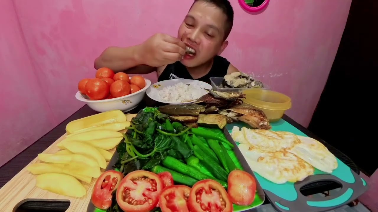 Наслаждайтесь вкусной едой в мукбанге! 🤤🤤🤤
