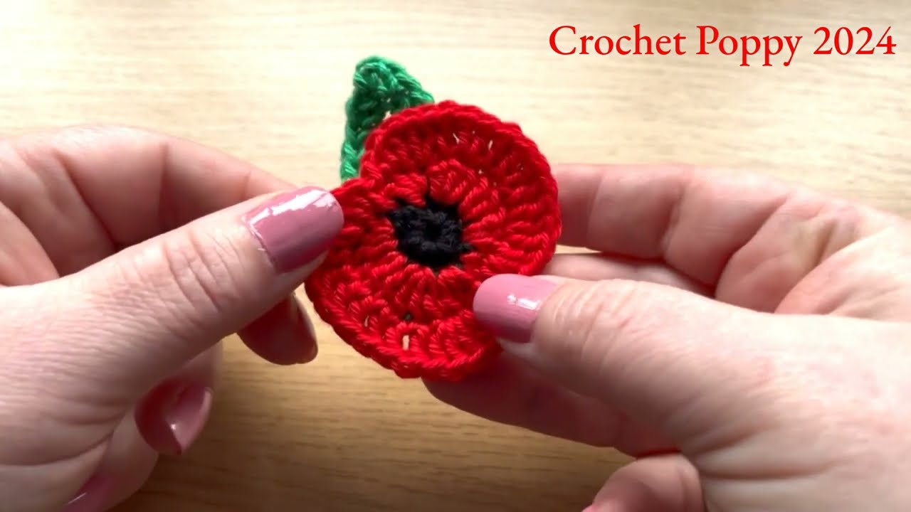 How to Crochet a Poppy | Easy Crochet Tutorial