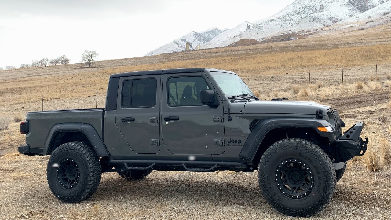Daily Driving Jeep Gladiator on 37s