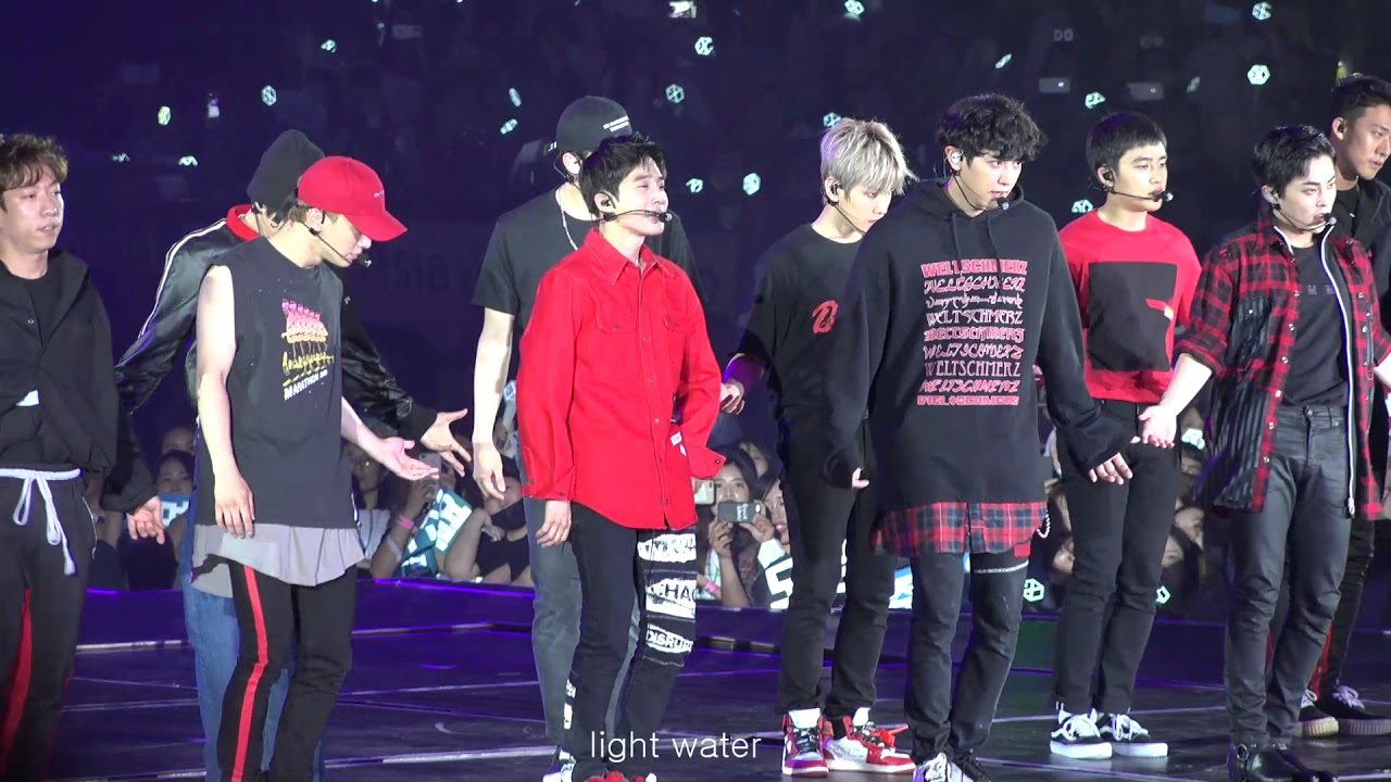 180603 elyxion in hk diamond #exo #suho focus [4k]