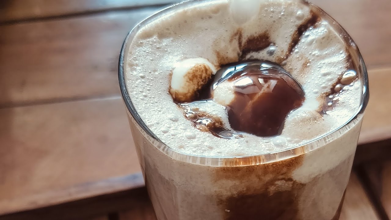 Chocolate Oreo milkshake recipe #oreoshakerecipe #recipe 