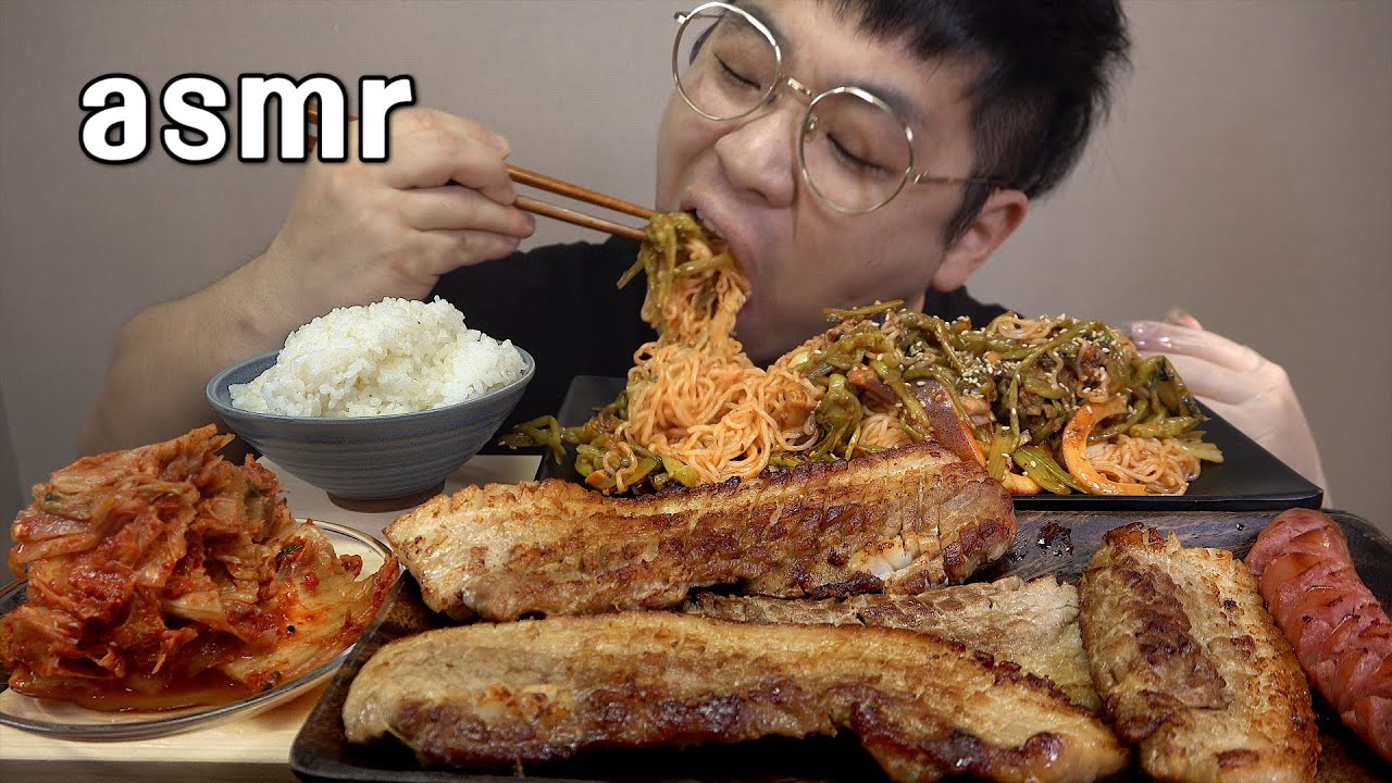 먹방창배tv 고기는뜯어야맛이지라 칼집삼겹살 오징어미나리무침 Grilled pork belly mukbang Legend koreanfood asmr