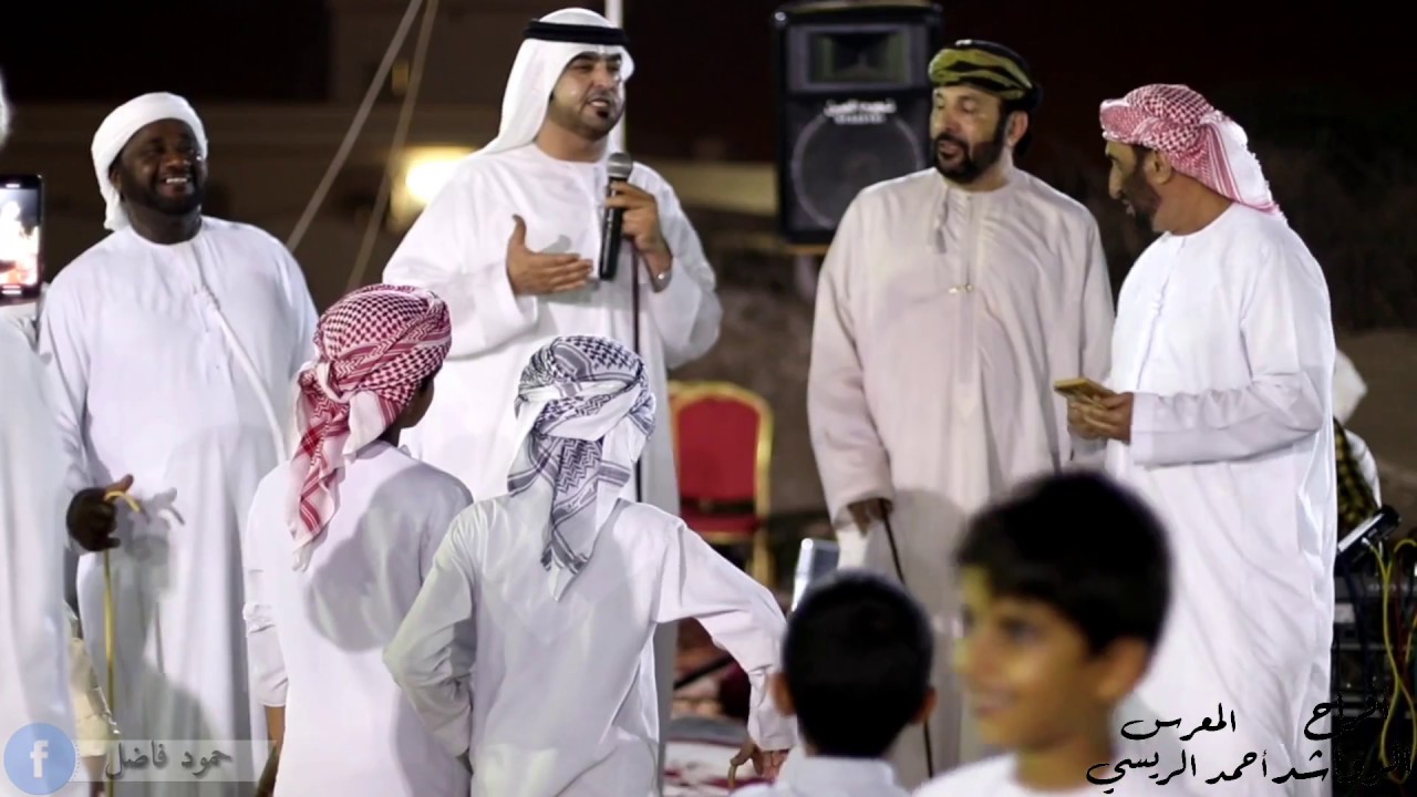 مشاركة الشاعر بن عمير من الامارات في أفراح الرواشد بولاية لوى وحضور شعار الولاية