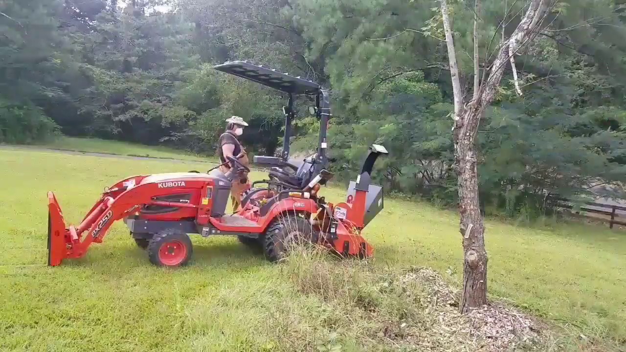 Orange & Dirty: BX42 Betstco Wood chipper