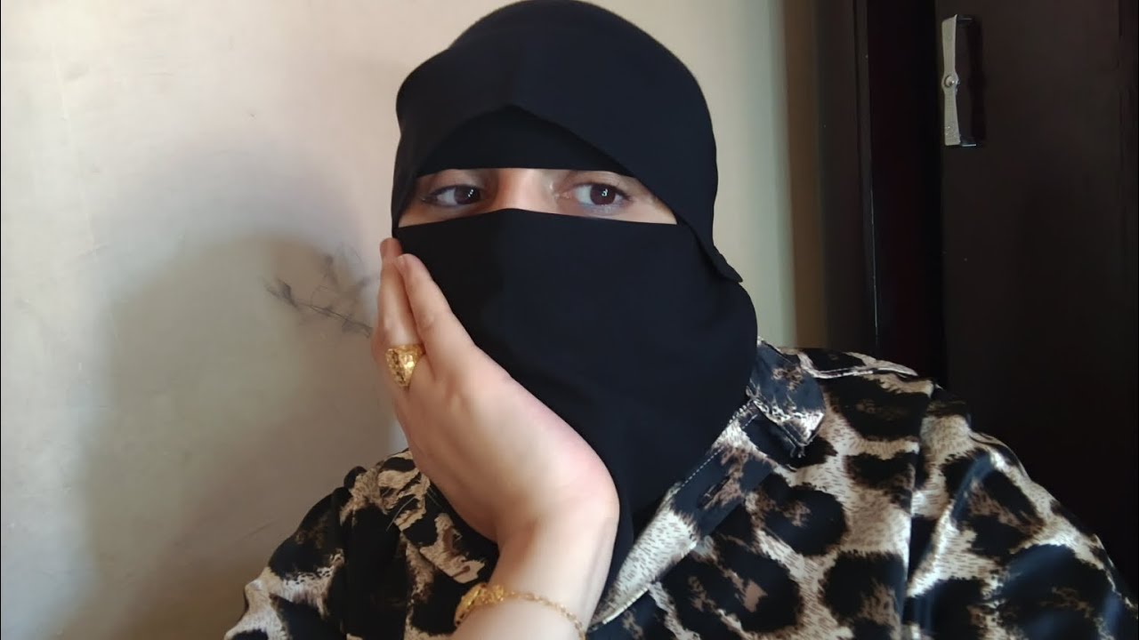 لازم اخذ رايكم عايزه رايكم رايكم يهمني جدا