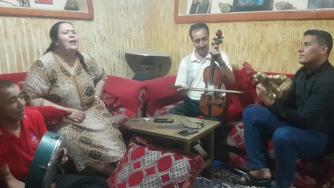 Zarzouki Boujamaa et Naima n Koudda زرزوقي بوجمعة ونعيمة نكودا