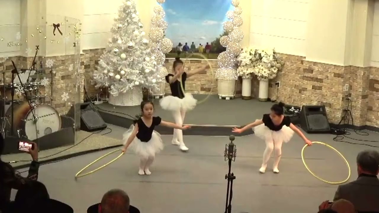[25'12.13] Happy Blessing Day 리듬체조시범