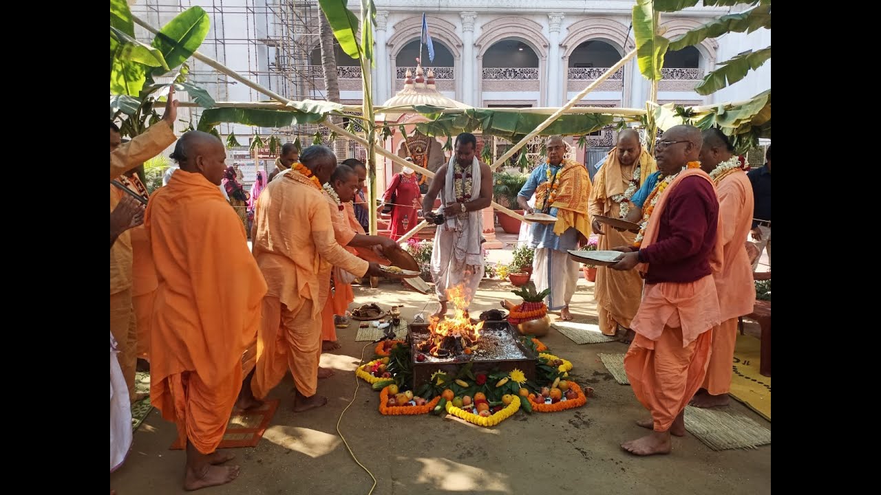 Narsimha Yajna (Day 10) for health and quick recovery of HH Jayapataka Swami Maharaj