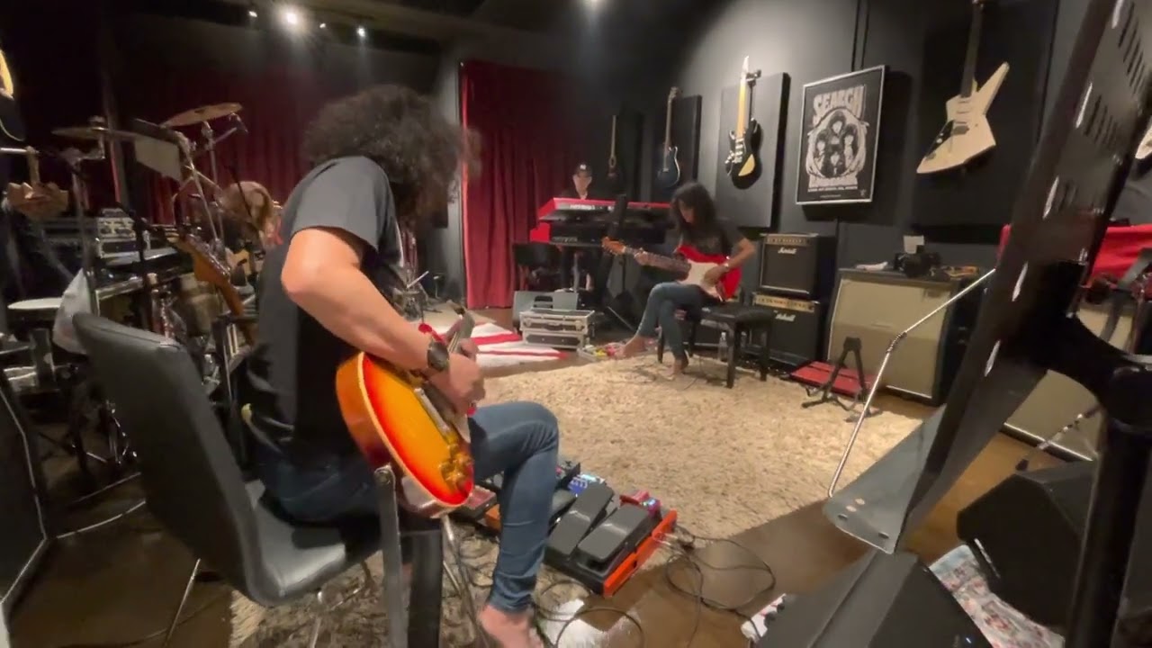 LEFTHANDED REHEARSAL (ALAM DAN PENCIPTA) LEGEND STUDIO