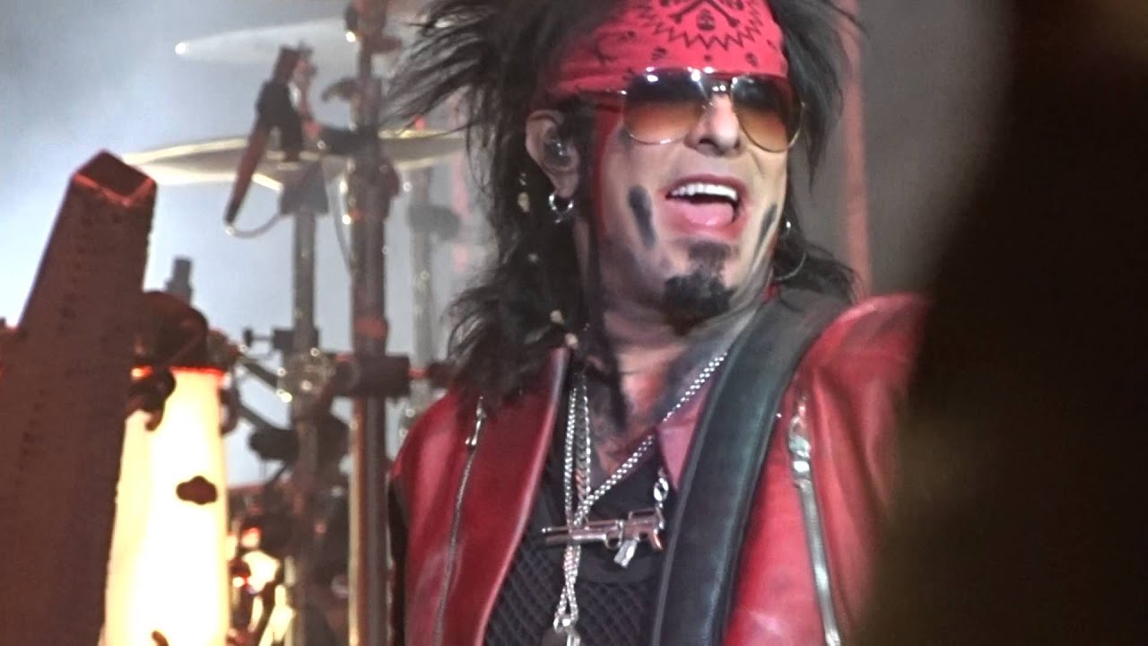 Motley Crue Final Show Opening song: Girls, Girls, Girls & Wild Side 12-31-2015