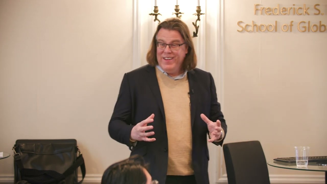 The Decline of Europe's Center-Left Parties &mdash; A Lecture by Georg Menz