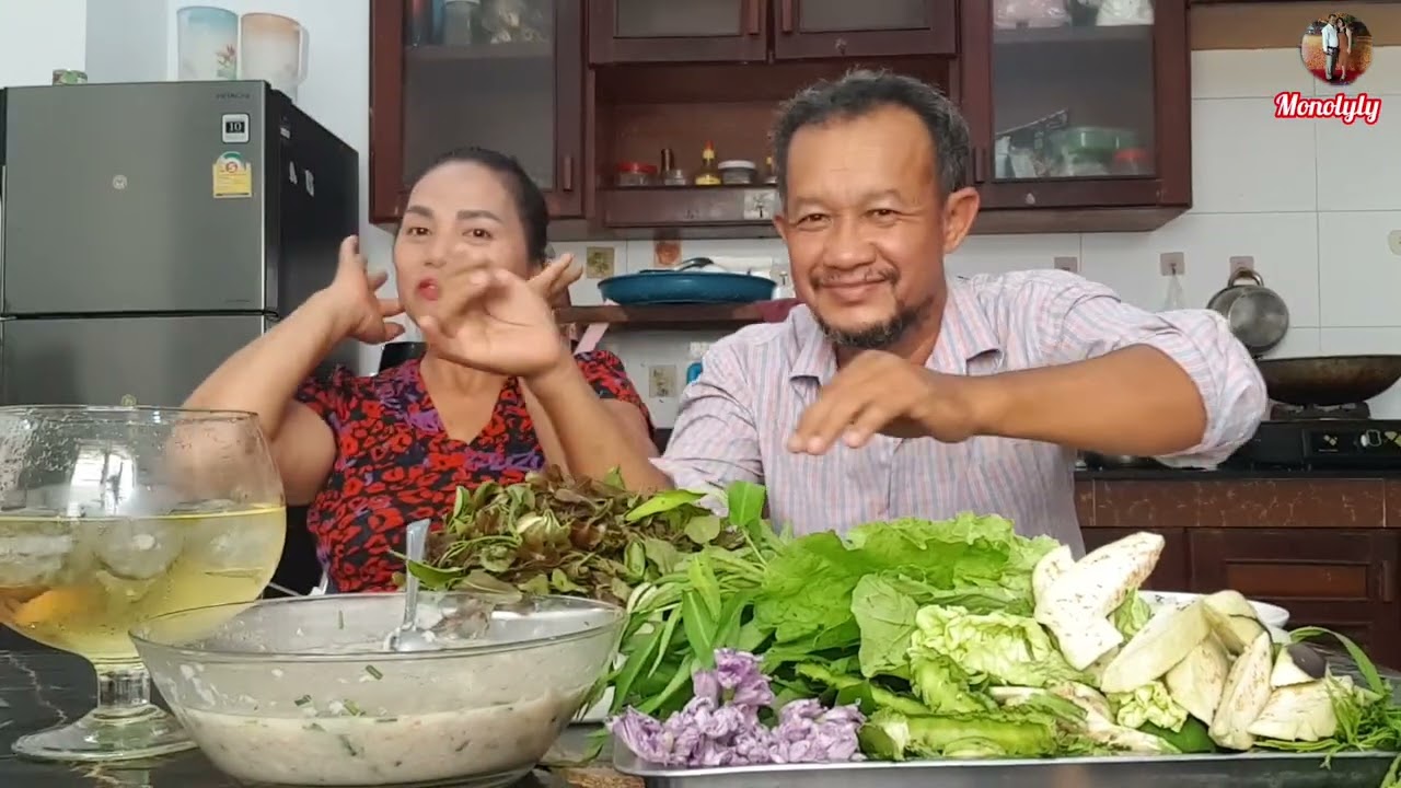 VLOG 1644. ទឹកគ្រឿងសណ្តែកដីលីង ស្លឹកល្ងៀង បន្លែស្រស់ៗ។