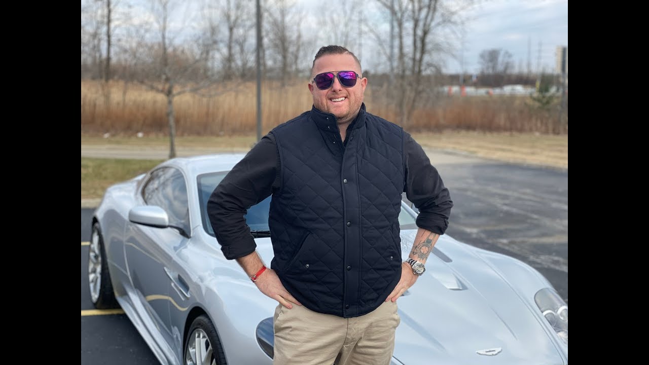 Aston Martin DBS .... Manual Transmission