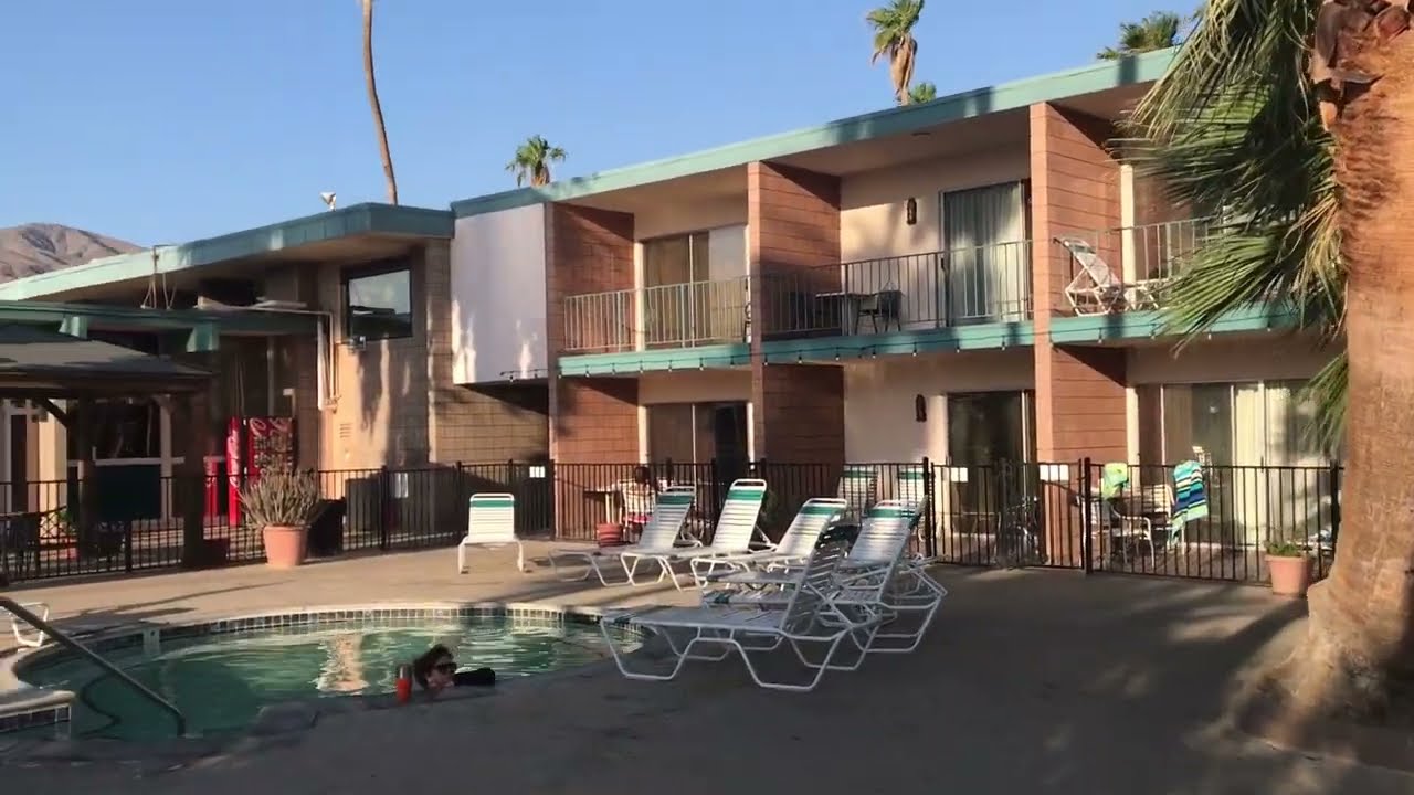 Desert Hot Springs Spa Natural Hot Mineral Water Resort Hotel Tour