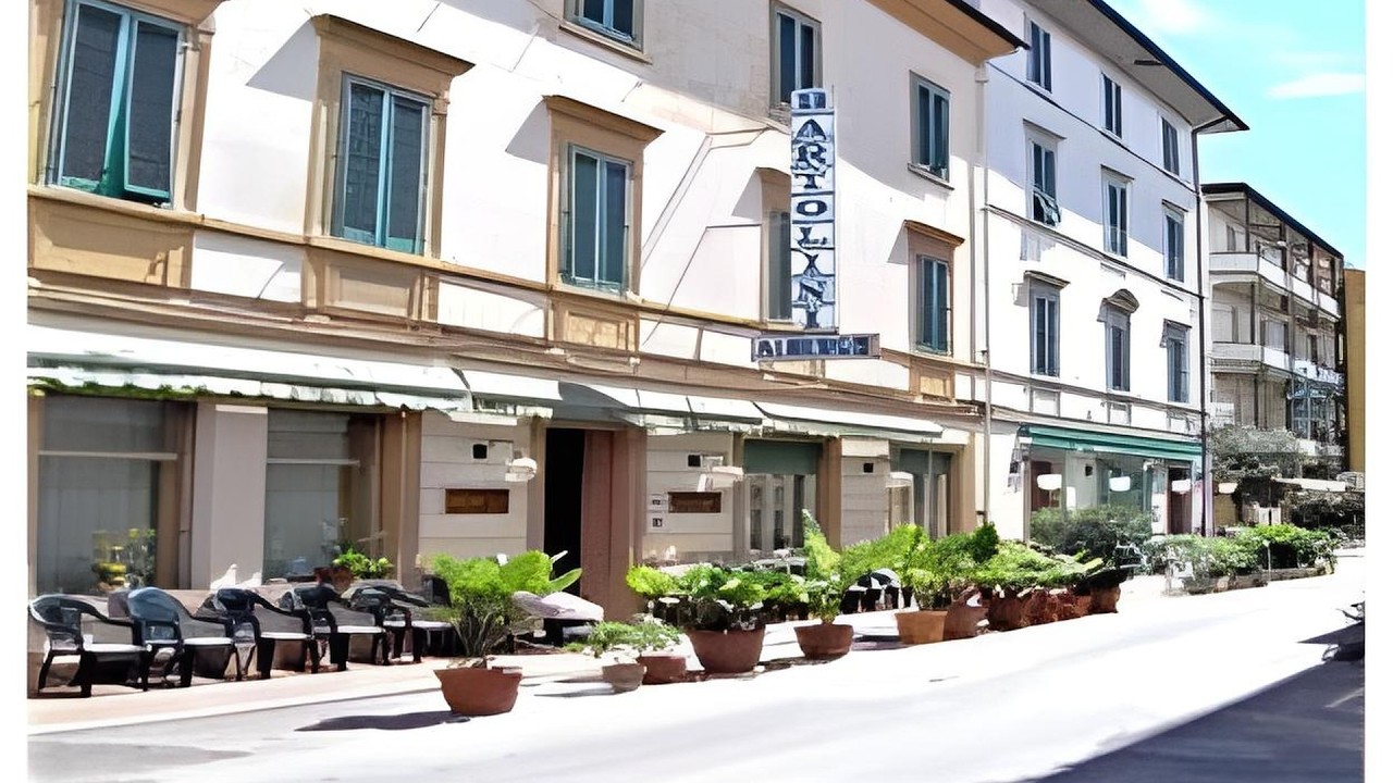 SmArt Hotel Bartolini | Montecatini Terme, Italy | Hotel Review 🏨
