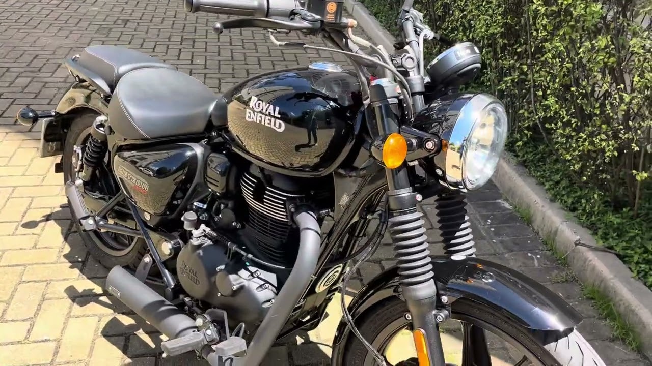Royal Enfield Meteor 350 2025 customizada!  #meteor #royalenfield #custom 