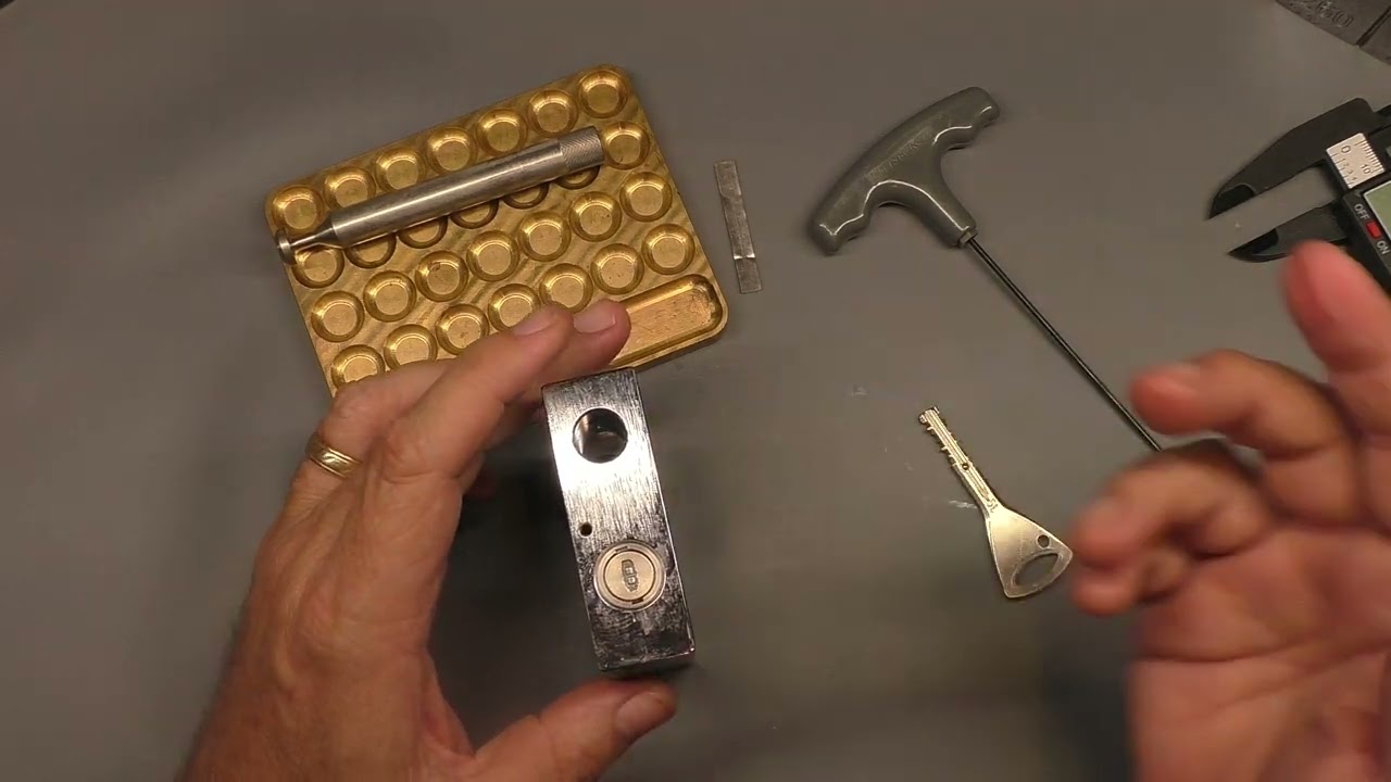 Abloy 685 Protec2 Shutter Lock compared to the older 260.  Nothing picked just disassembly.