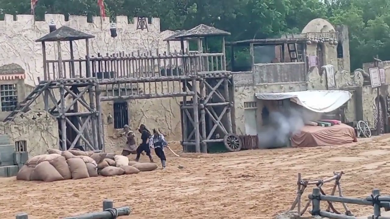 Horse fighting show