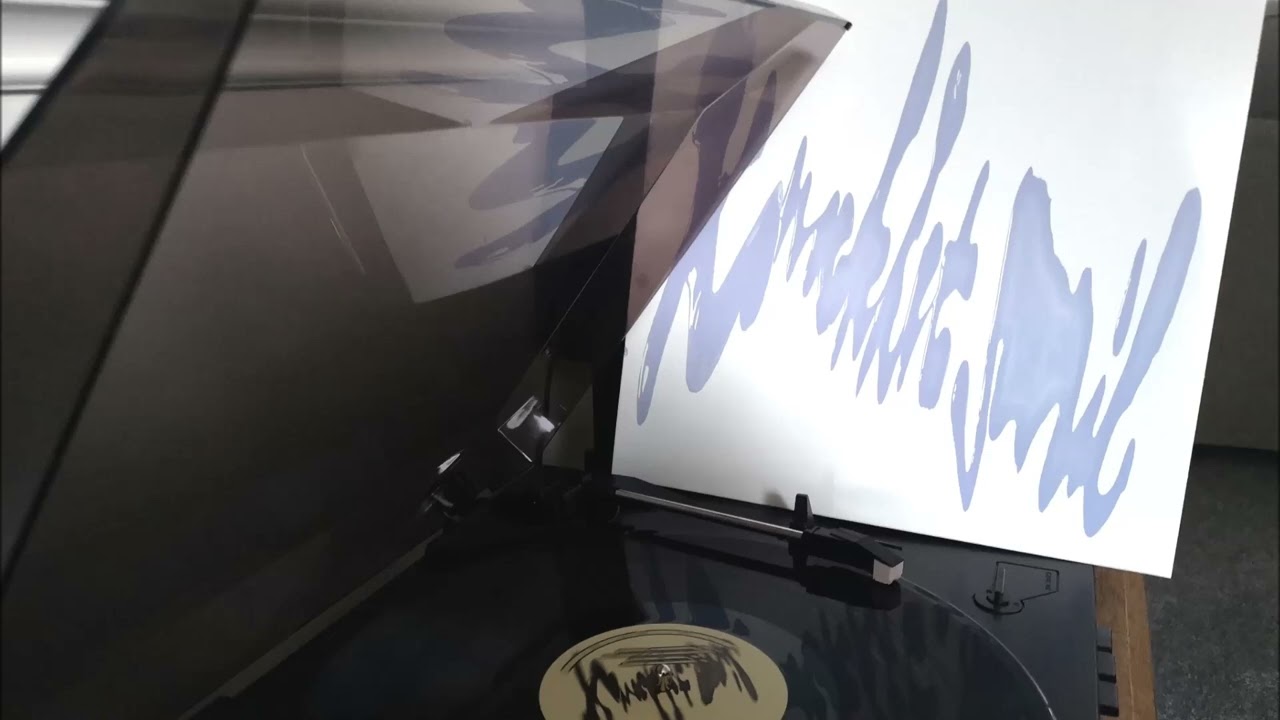 Maria Bertel et Nina Garcia - Trick And Illusion (2024)