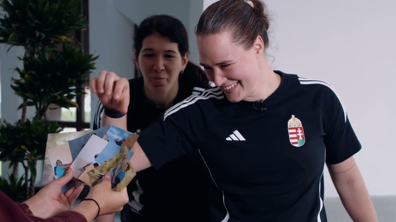 Imitációk Tóvizi Petrával és Kuczora Csengével