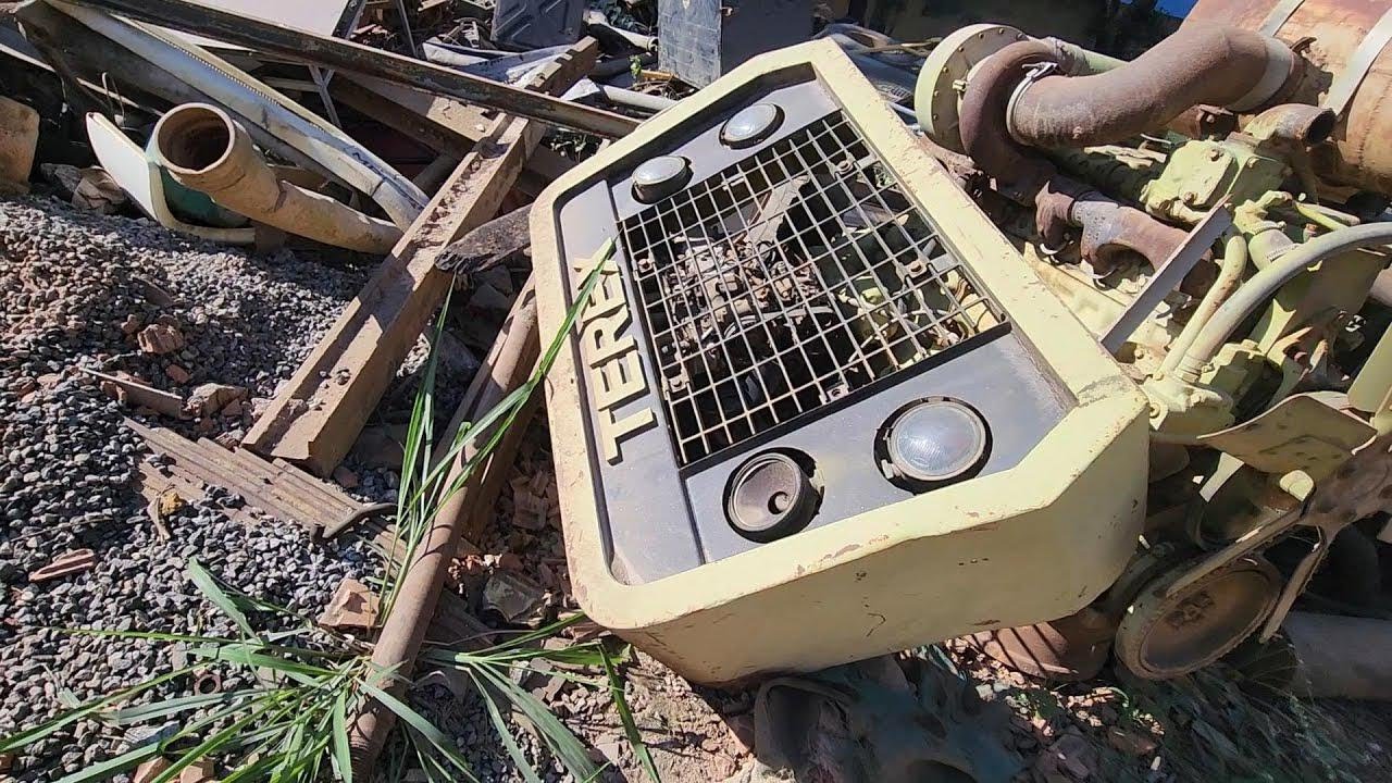 Treasure Hunting at the Junkyard!