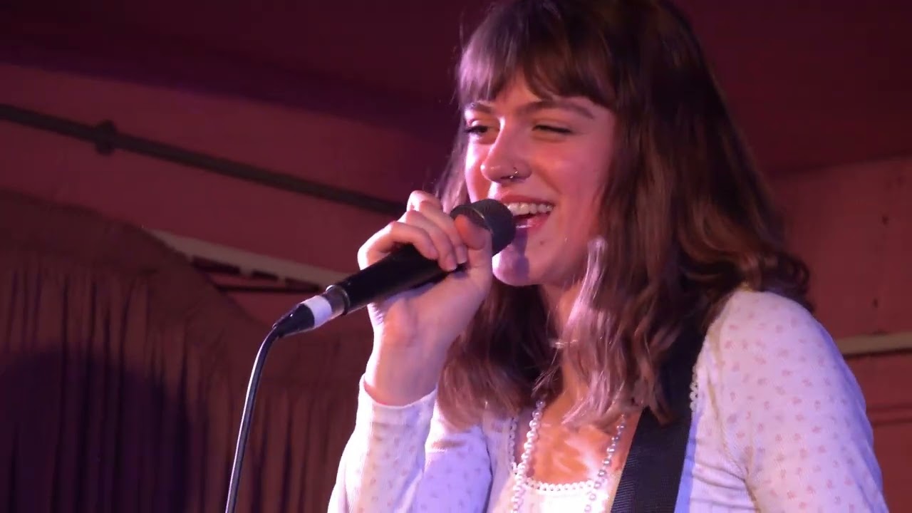 Chloe Slater - 24 hours - Live at YES, Manchester!