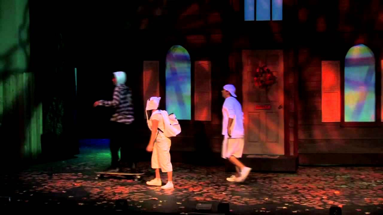 Who Let The Ghosts Out - Opening Scene